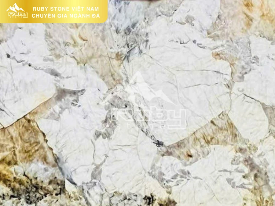 QUARTZ | PANTAGONIA