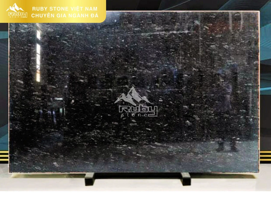 GRANITE | NÂU MƯA CHỚP